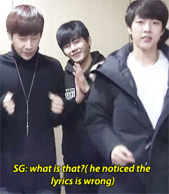 kimseoulgyu:  sungyeol when he is too hyperactive 