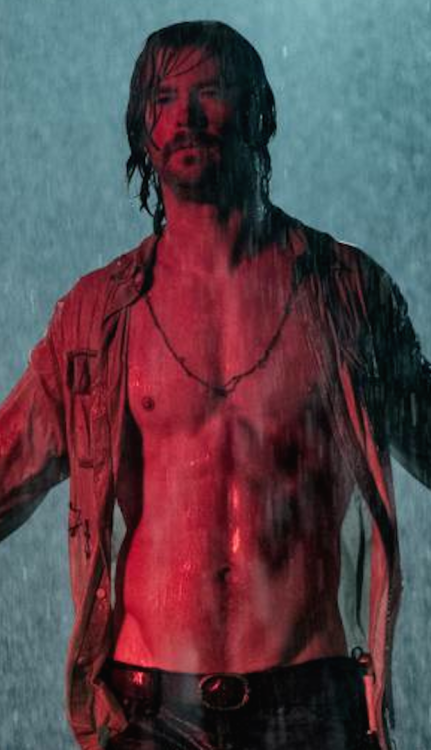 mynewplaidpants2:Chris Hemsworth in Bad Times at the El Royale