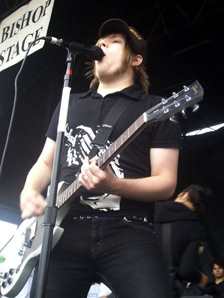 stumpelstiltskin:85-90/? pictures of 2005 Patrick Stump