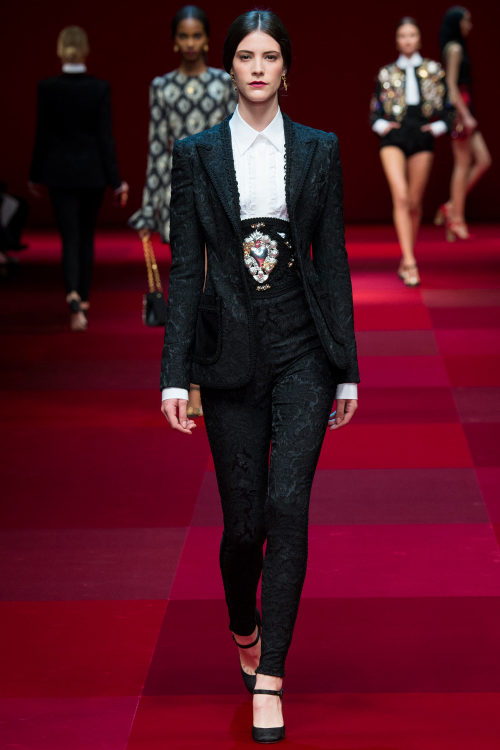 fashionbymademoiselle:  Dolce & Gabbana Spring 2015 RTW  Fashion by Mademoiselle! (Runway blog!)