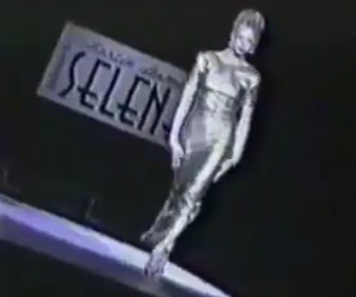 Selena’s fashion show (1994) 