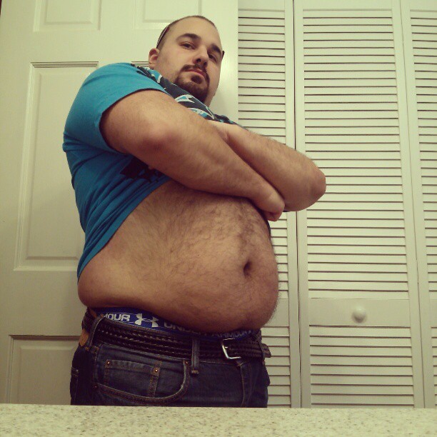 dacub:  Oh… Hey.. Thnx @frodizzlecub for reminding me about #tummytuesday. .. Here