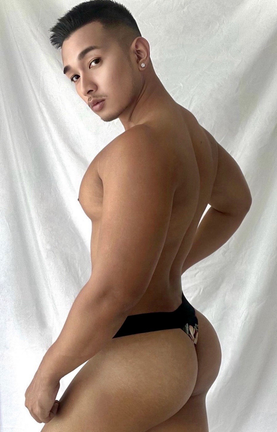 asian-men-x:
