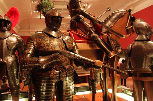 barbucomedie:Cuirassiers with wheel-lock muskets on display at the Kelvingrove museum in Glasgow.