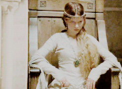 (fire and blood); Princess Rhaelle Targaryen (Baratheon) Rhaelle was the younger child of King Aegon