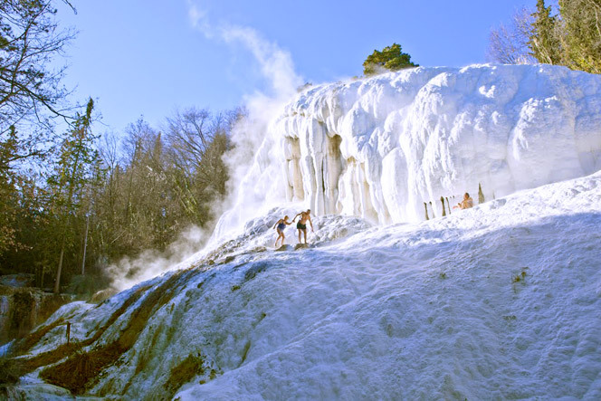 italianways:
“Bagni San Filippo, Castiglione d’Orcia, Siena
”
Terme in Toscana Bagni San Filippo vedi su GoGoTerme: Terme di San Filippo