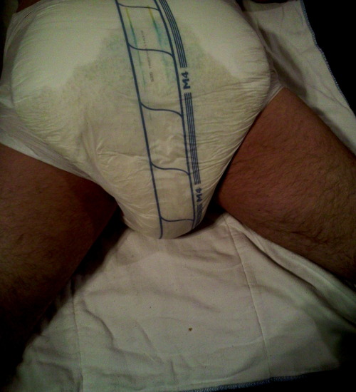 Porn photo thickndry:  I love wetting my diaper from