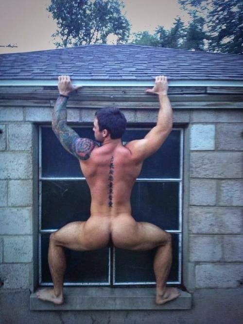 ultimate-men:  follow ultimate men!blog &gt; companion blog &gt; twitter