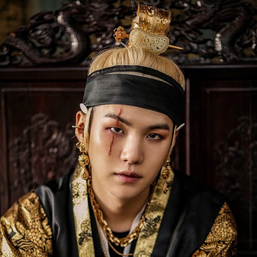 BREATHTAKING AGUST D '''DAECHWITA' MV BEHIND