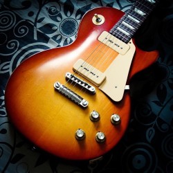 gibsongermany:  Fan Pic Of The Week! #gibson