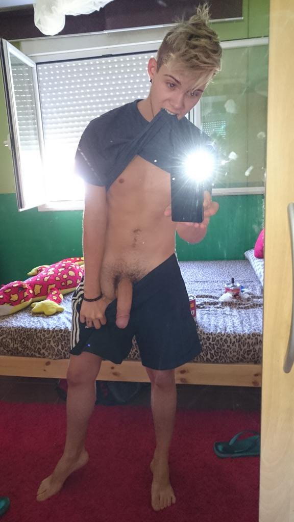hornybicollegedude:  More like this follow hornybicollegedude.tumblr.com
