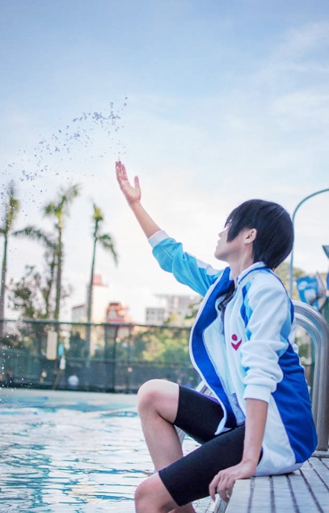 sugoicosplay:  Asakura Akaru as Haru Photo adult photos