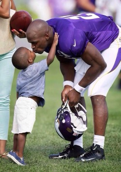 ray-and-thebehaviors:  R.I.P you innocent little angel . Literally the saddest , most sick situation . Prayers go out to Adrian Peterson and his family during this rough time . 