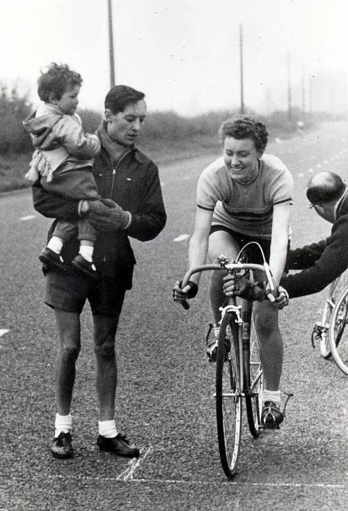 classicvintagecycling:Classic vintage cycling: Beryl Burton