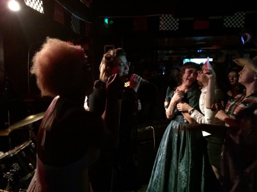 adultinsect:  CROW DOUBT ( beyonce-huxtable’s band doing a No Doubt cover set ) at Harold’s Place in San Pedro CA 10/31/14