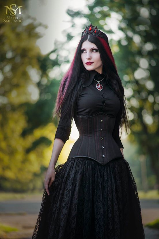 Model - Tamara Simic Corset and shirt - Villena... - Gothic and Amazing