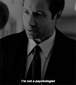 byrnedavid:continuity at it’s finestpilot 1x01 // terms of endearment 6x07
