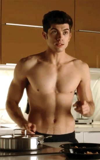 🐧 You Must Be Gay+ To View This Blog*
