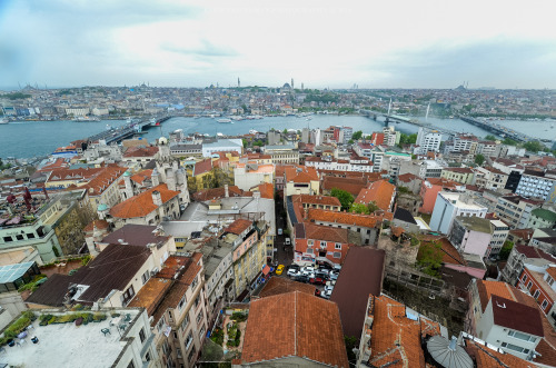 Istanbul, Turkey #1photo by Kirienko Roman (romanophoto.tumblr.com)