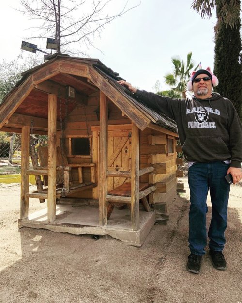 Cutest little cabin. Eeeeee eeeeeee!  (at Rancho Ojai) https://www.instagram.com/p/Calm8ZwrPv3gy_znUEI2uoFnXwpZowmAH7YUj40/?utm_medium=tumblr