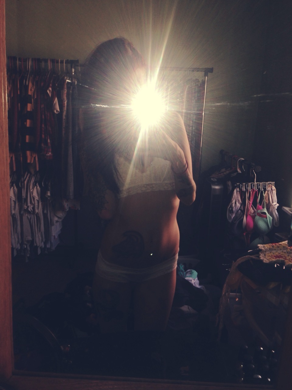 miisspots:  Hopeless romantic. Accidental flash. I liked it.  Follow the light!!