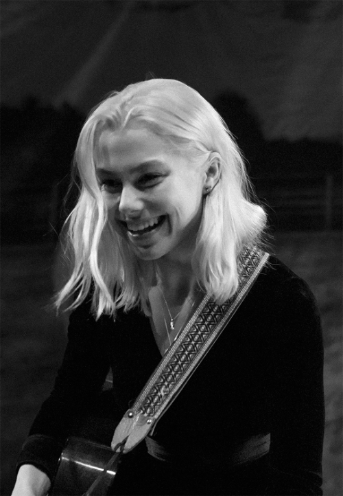 gayrue:PHOEBE BRIDGERS by Nicole Almeida at World Café Live (2018)