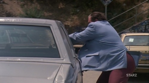 maturemenoftvandfilms: Stop! Or My Mom Will Shoot (1992) - Gailard Sartain as Munroe You k