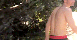 bowleggedspeight:  (⊙‿⊙✿)
