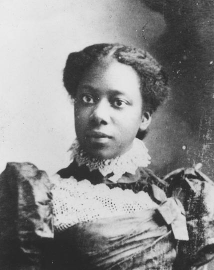 blackladyjeanvaljean:howtobeterrellagain:  dbvictoria:VICTORIAN WOMEN OF COLORThese