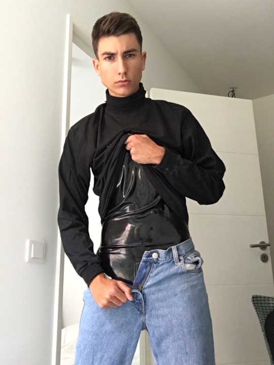 rubberax:  I know you didn’t expect that boy… I’m full of surprise… you’ll see. https://onlyfans.com/rubbertwinksFrench kinky twinks