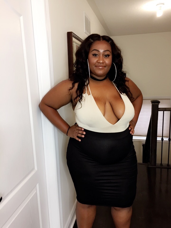 shesgotitfknmade:  twenty-five. paypal.me/shesgotitmade Snapchat: @shesgotitmade
