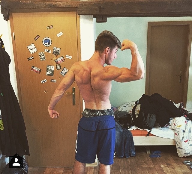 johnbiceps:  15 year old guy. Can you even imagine that you will fight him? He will