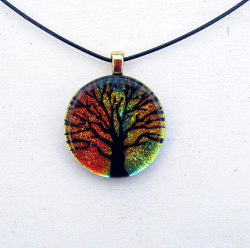  A collection of red and green fused glass nature themed pendants for the holiday season! Surprise a
