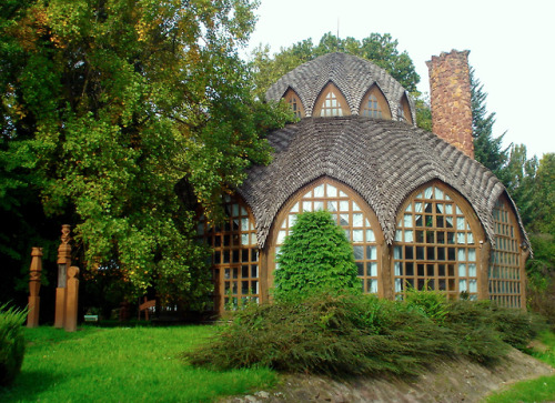 Városi Könyvtár, Letenye – Letenye City LibraryLetenye is a small town in Hungary, just across the b