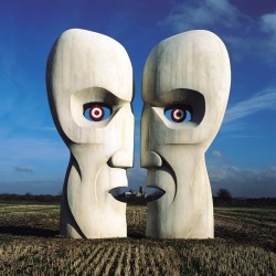 weirdoonmaplest:  Storm Thorgerson photographer