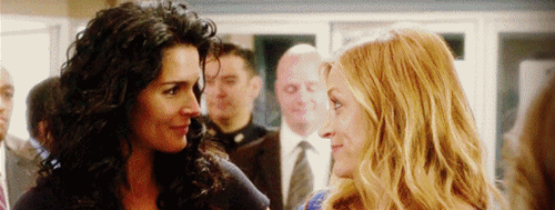 alexia-iris:How To Act Around Your Best FriendPart 3: How to look at your best friend An Experts Gui