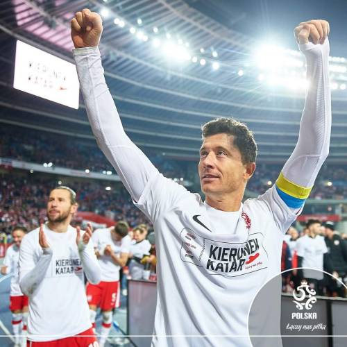 Polska, Biało-Czerwoni!  ■ Poland have qualified for the 2022 FIFA World Cup in Qatar after beating 