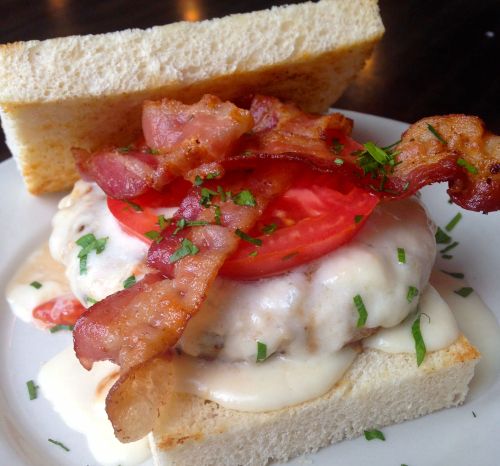 Kentucky “Hot Brown” Burger is the Burger of the Week!
Inspired by the famous Brown Hotel in Louisville, Kentucky this super tasty creation is a turkey patty topped with an amazing Swiss & Parmesan “Mornay” cheese sauce, tomato & bacon on toasted...