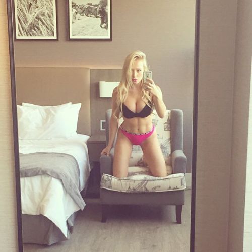hotnonnudes - Hot Non-Nudes