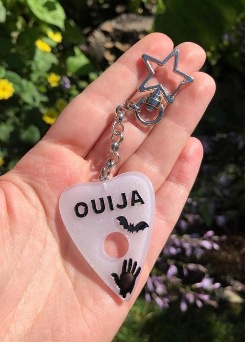 Ouija Planchette Keychain