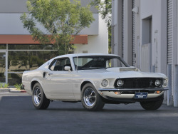 theoldiebutgoodie:  1969 Ford Mustang Boss