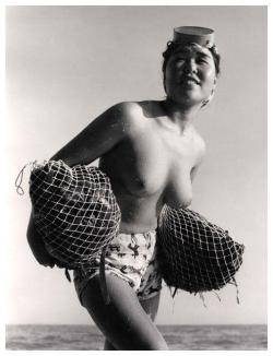 historicaltimes:  Japanese Female Pearl Diver