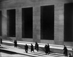  PH: Paul Strand 