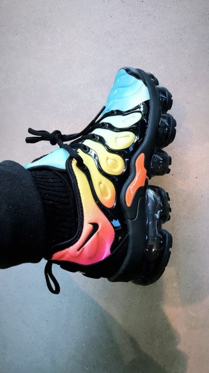 AIRMAX PLUS VAPORMAX