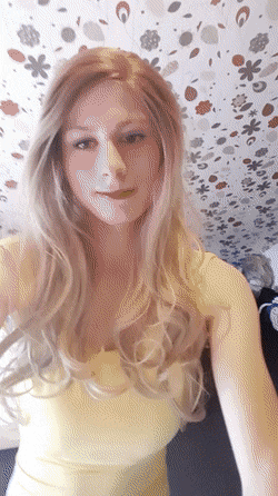 bashfull007: transgender-lovers:  New Dress :3 || Hot traps live on cam at https://ift.tt/2nUeuBy