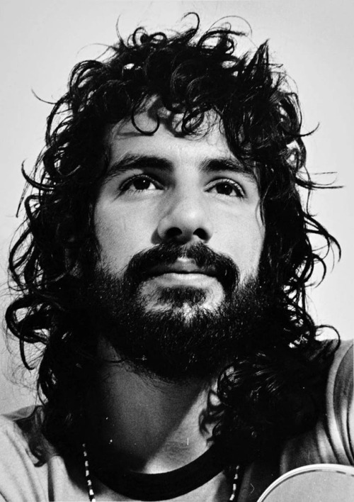 soundsof71:Cat Stevens, by Jack Mitchell 70s cat stevens (later known as yusuf) is so fucking gorgeo