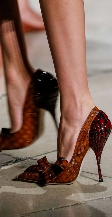 hot heels