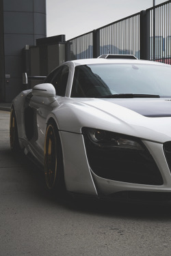 envyavenue:  Prior Design Audi R8