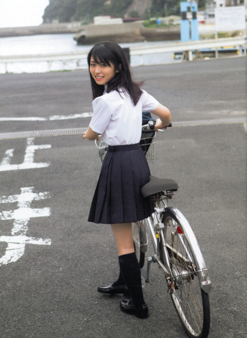 voz46:  Nagahama Neru 1st Photobook 「Koko Kara」