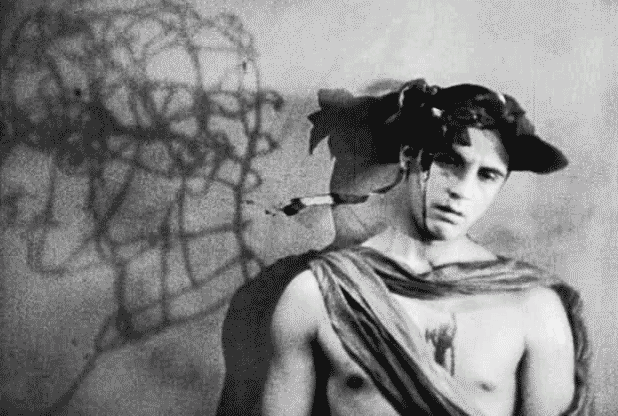 xshayarsha:From Jean Cocteau’s La sang d’un poète (1932)